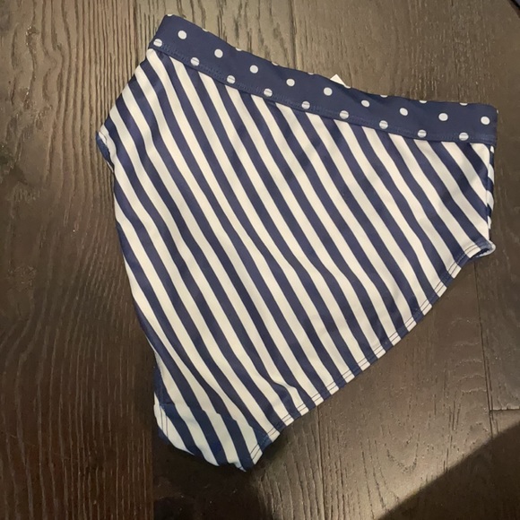 WORN ONCE Peek & Beau Navy and White Bikini - Picture 7 of 11